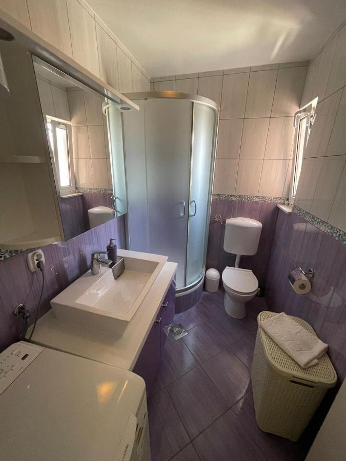 Apartments Belmat โตรกีร์ ภายนอก รูปภาพ
